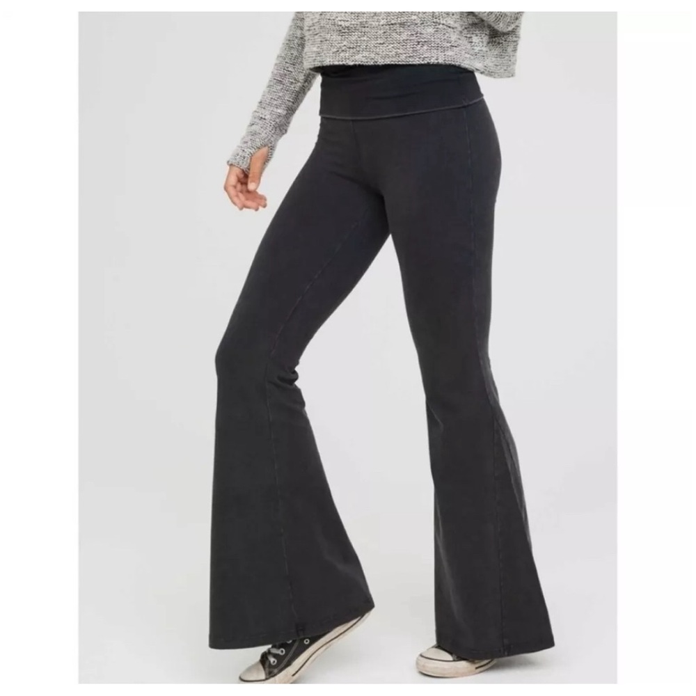 Offline by Aerie OG Foldover Super Flare Hi-Rise Leggings Black Small Short EUC